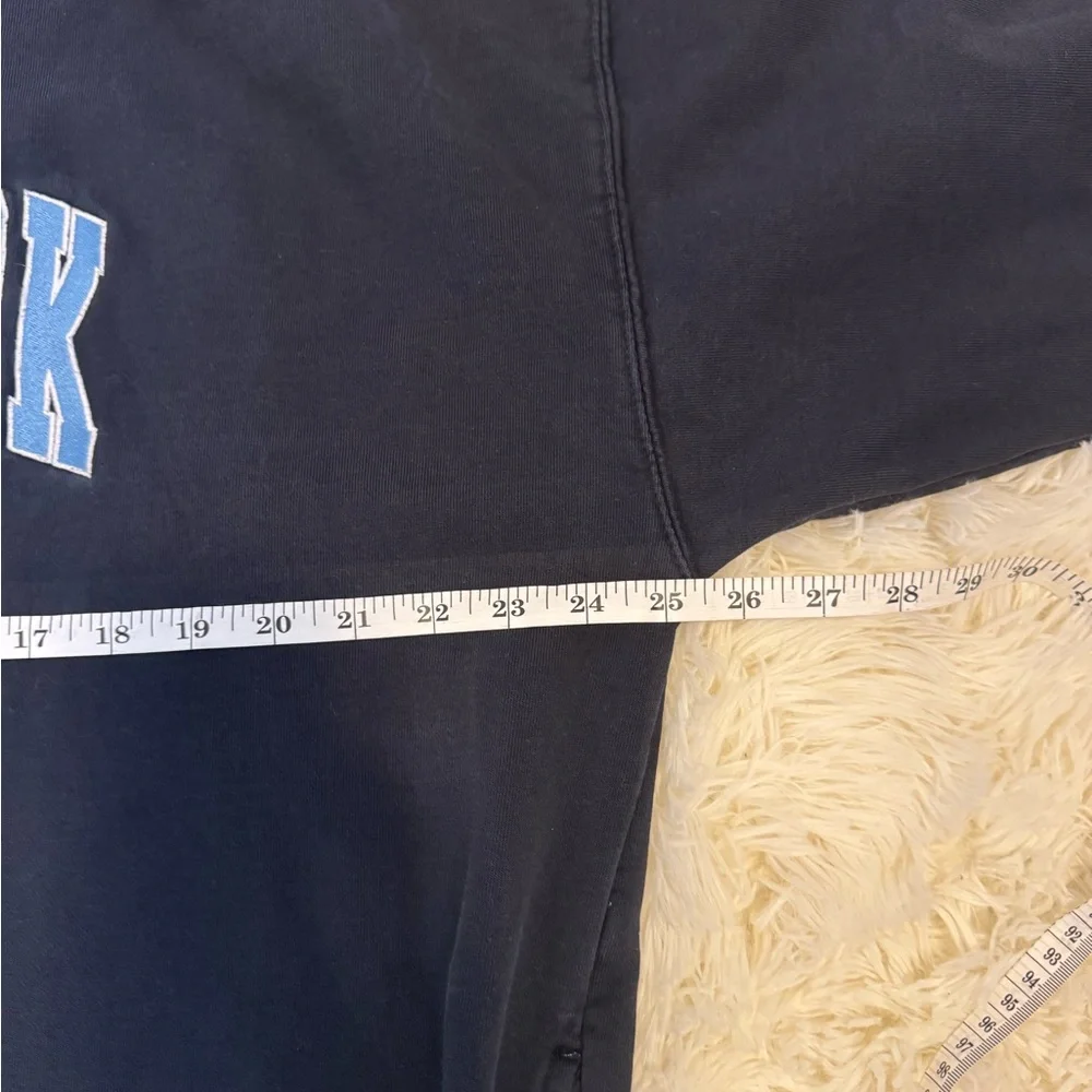 Brandy Melville Navy “New York” Sweatshirt - Picture 8 of 10